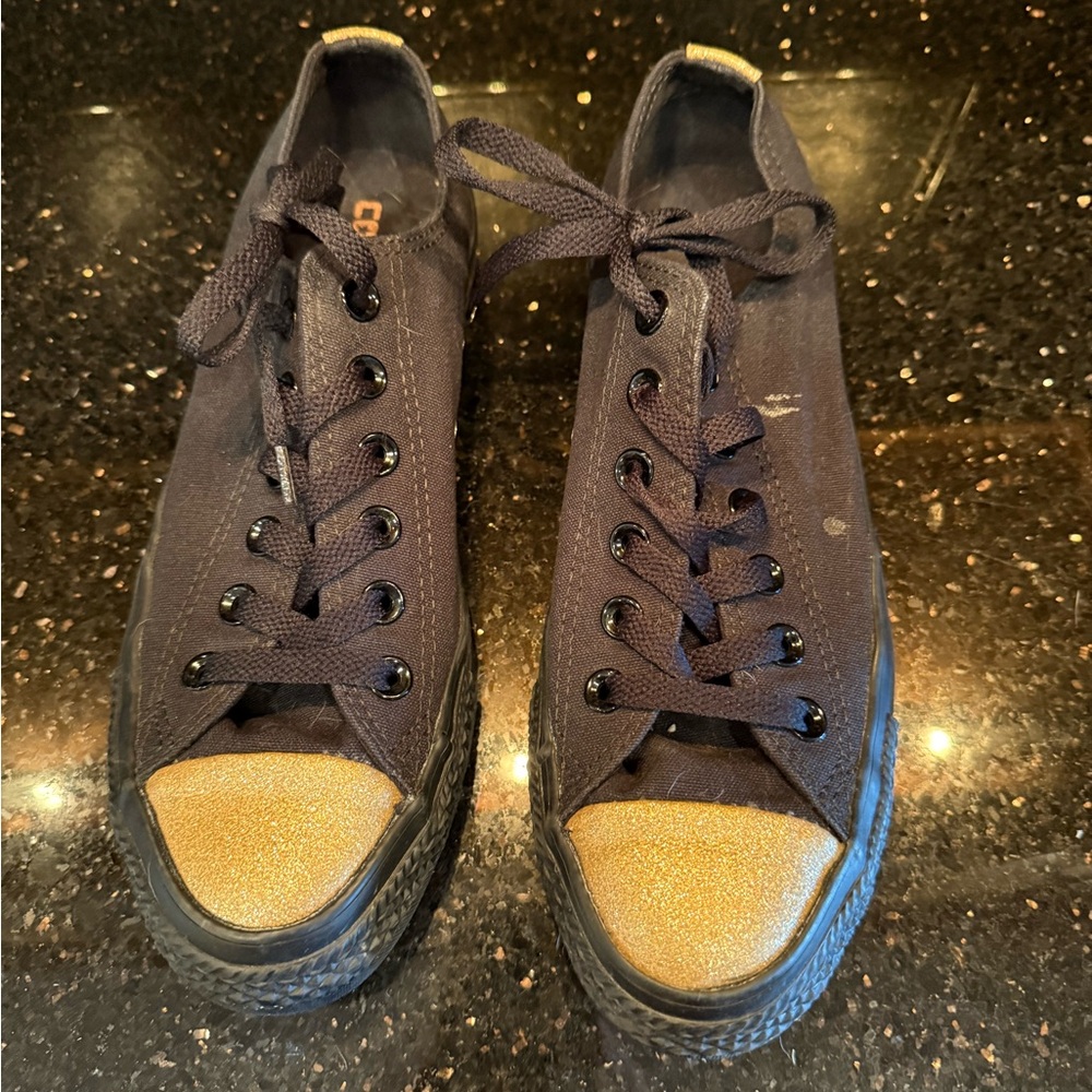 Black gold vintage Sz 6 men’s 8 women’s Converse low top chuck Taylor All Star - Picture 2 of 12